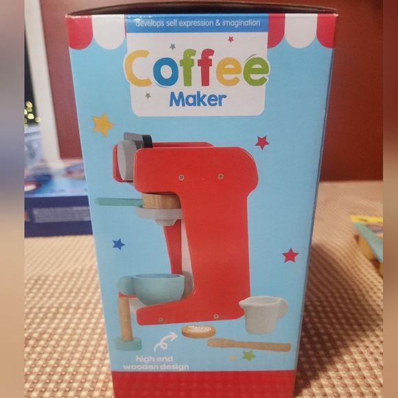 Kids Coffee Maker Playset - Picture 5 of 7